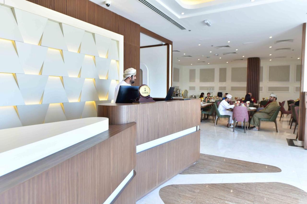 顶级酒店-埃尔库德马斯喀特 锡卜 外观 照片